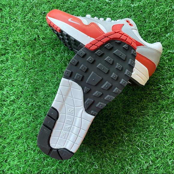 Nike Air Max 1 Lv8 - Picture 6 of 6